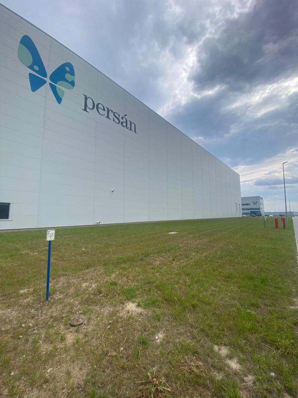 Nowa fabryka hiszpaskiej firmy Persan otwarta w gminie Mikinia 